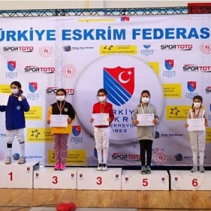 On 28.01.2022, our athlete Toprak Öğün finished 3rd in Antalya, U10 Girl's Flore Open Tournament and deserved to receive a medal.
